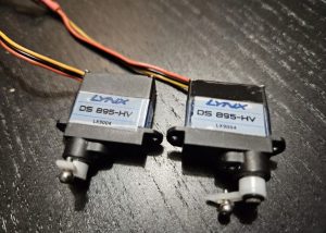 2x Lynx DS 895-HV DS 895 HV Servo LX9004